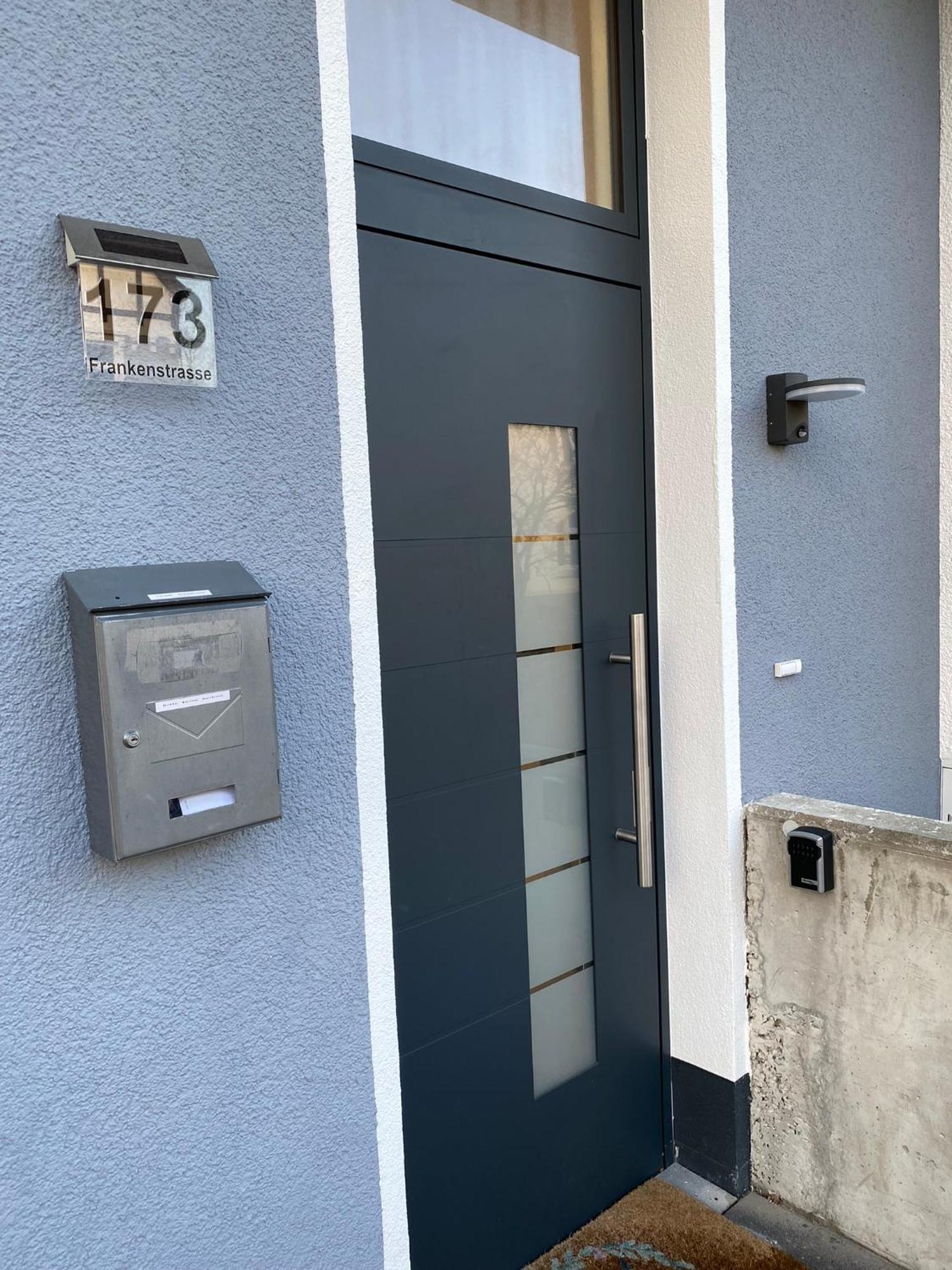 Schoene, Moderne Wohnung Mit Grosszuegiger Terasse Essen Zewnętrze zdjęcie