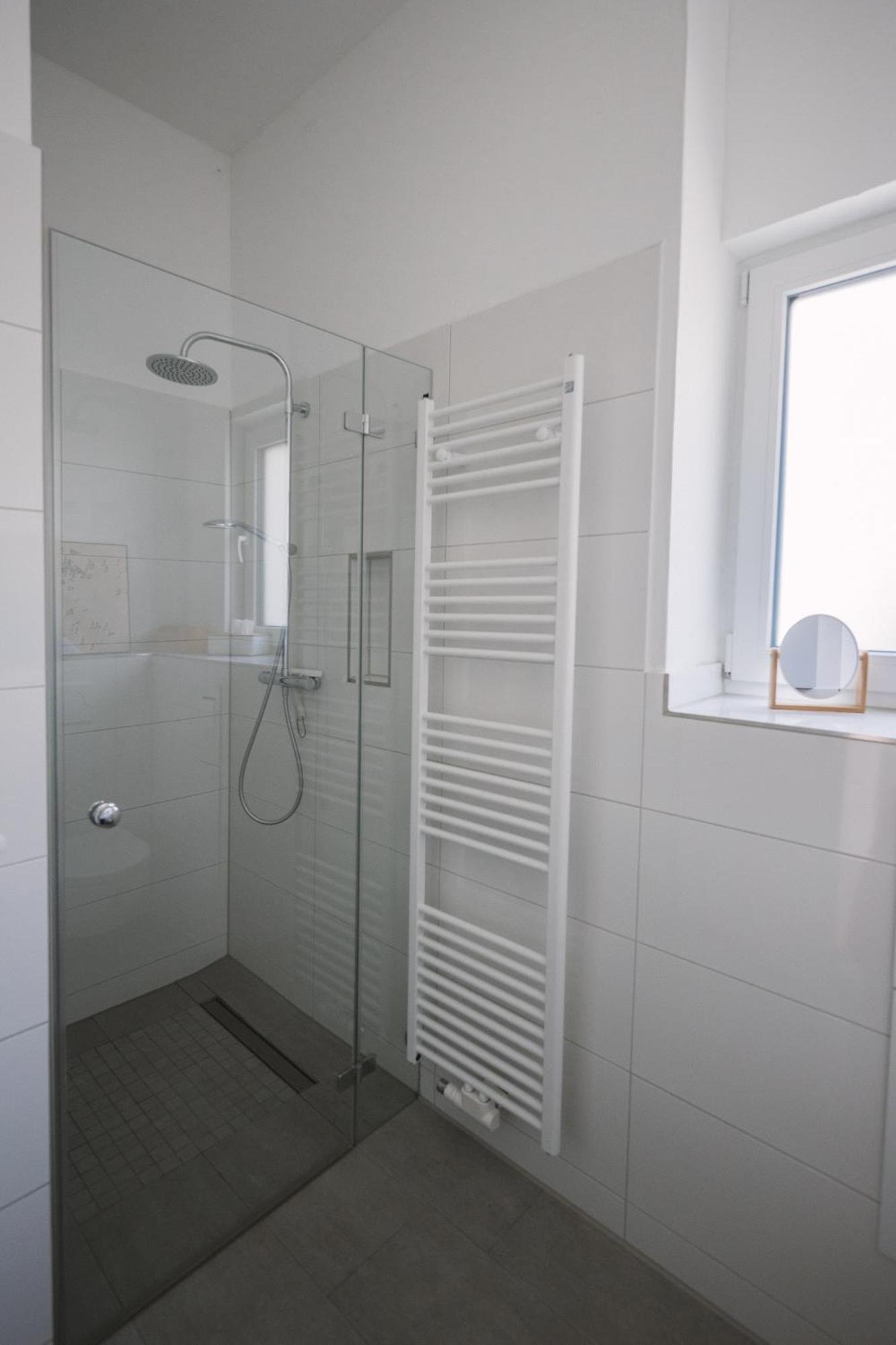 Schoene, Moderne Wohnung Mit Grosszuegiger Terasse Essen Zewnętrze zdjęcie