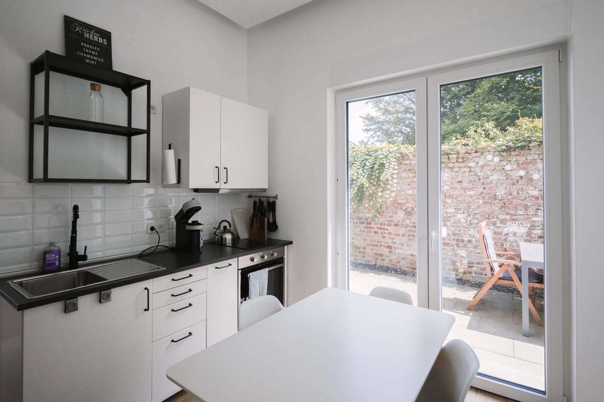 Schoene, Moderne Wohnung Mit Grosszuegiger Terasse Essen Zewnętrze zdjęcie