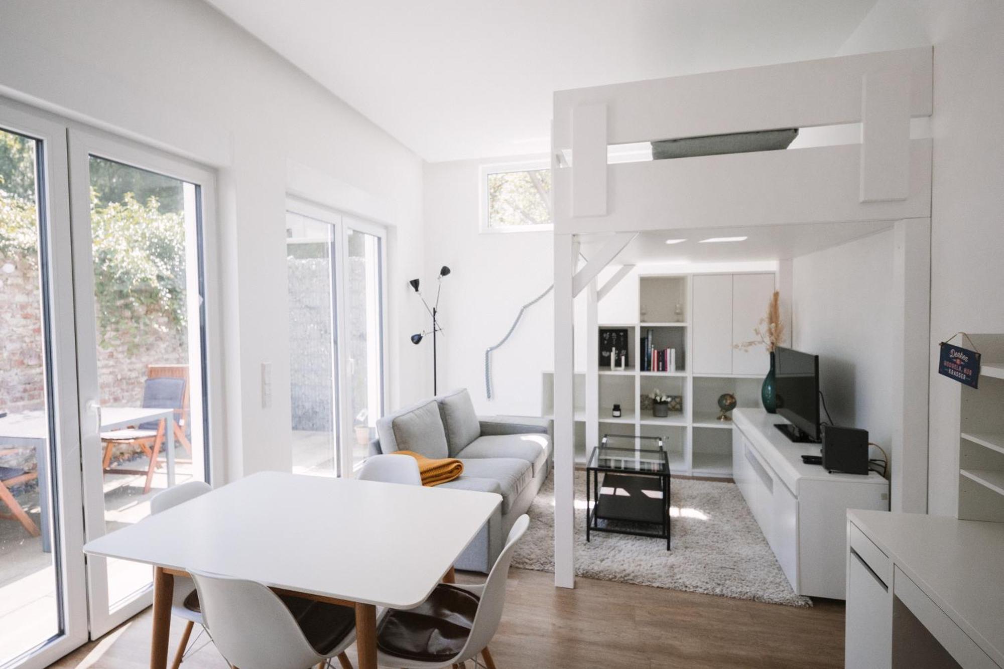 Schoene, Moderne Wohnung Mit Grosszuegiger Terasse Essen Zewnętrze zdjęcie